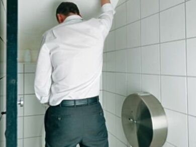 Envie fréquente d'uriner chez les hommes atteints de prostatite